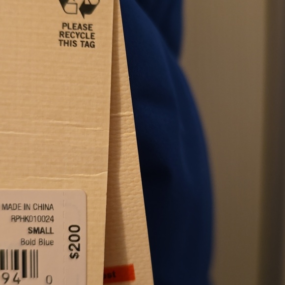 A.N.A BRAND WOMEN'S BOLD BLUE FAUX FUR HOODED WINTER COAT SIZE SMALL - Picture 8 of 16